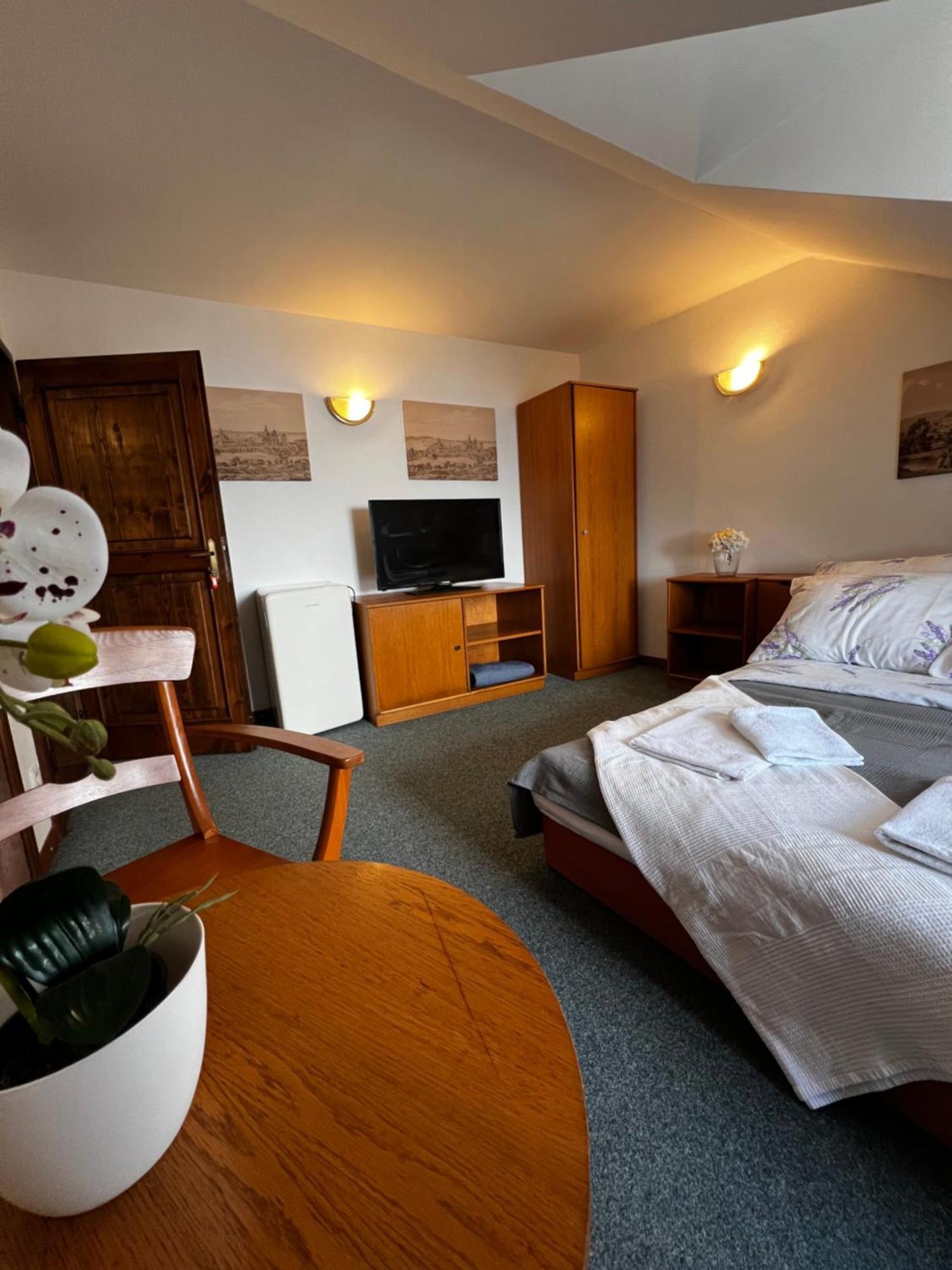 Apartmany Baroko Broumov Eksteriør billede