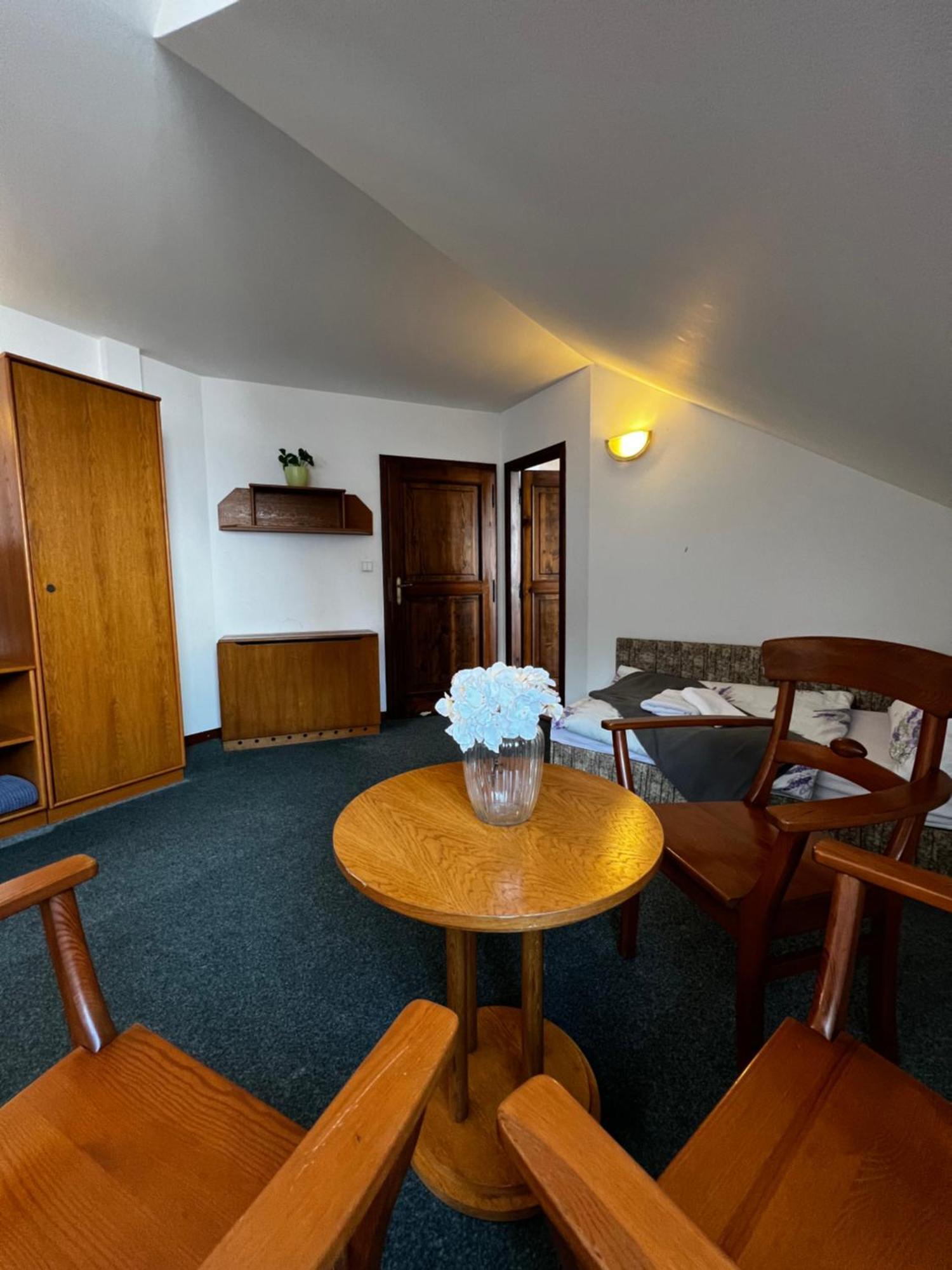 Apartmany Baroko Broumov Eksteriør billede