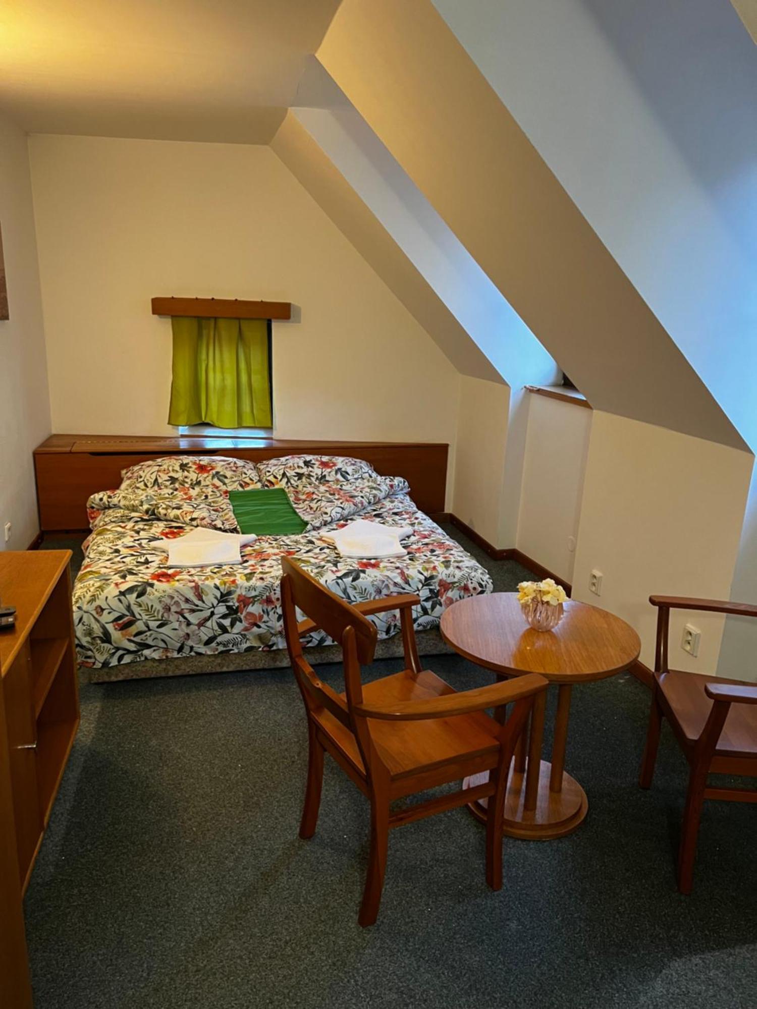 Apartmany Baroko Broumov Eksteriør billede